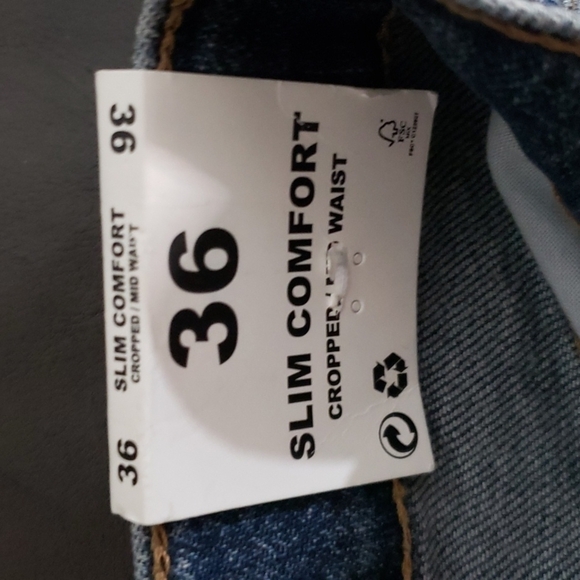 MANGO NWT Preppy City Chic Office Fall Slim Comfort Mid Cropped Jeans Women's - Picture 10 of 11